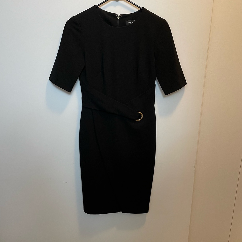 DKNY Black Dress (perfect for work/the office) Size 2